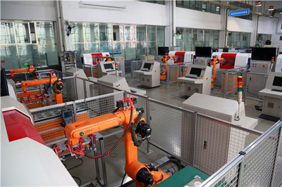 山東勞動(dòng)職業(yè)技術(shù)學(xué)院開(kāi)設(shè)工業(yè)機(jī)器人訂單班